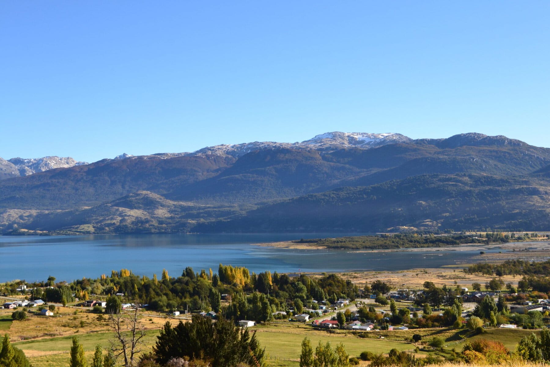 Bahía Murta village on the north shore of General Carrera Lake, Aysén — starting point for Torres del Avellano trek